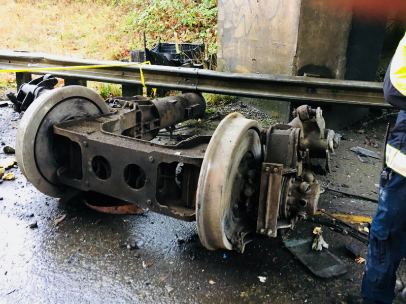 Illustration for article titled Amtrak Train Derailment Onto Highway In Tacoma Leads To Six Dead And Dozens Injured (UPDATED)